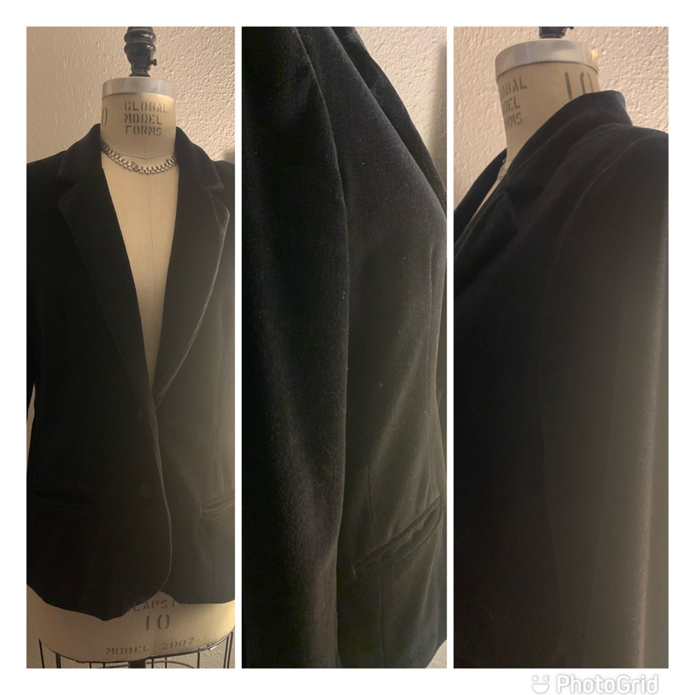 Black Vintage Velour Blazer